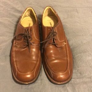 Men’s Johnston and Murphy loafers